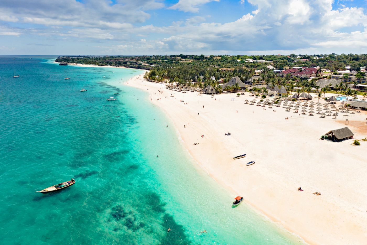 Den gyldne strand ud for Gold Zanzibar Beach, Zanzibar